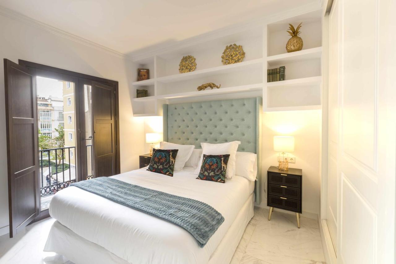 The Clock House Luxury Urban Suites Málaga Camera foto