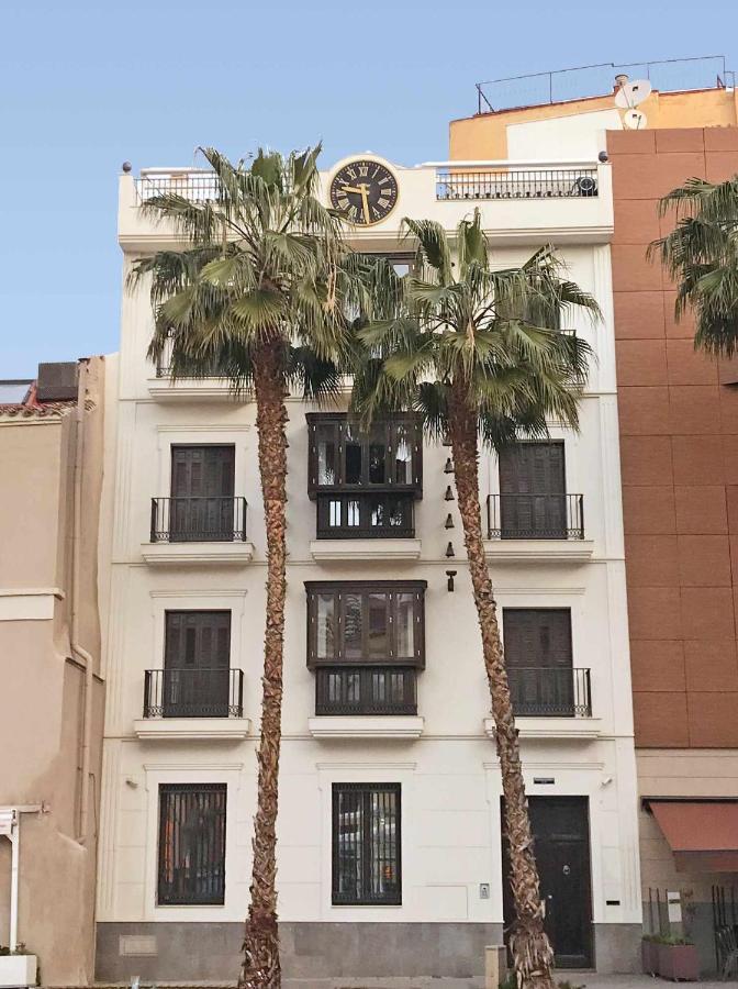 The Clock House Luxury Urban Suites Málaga Camera foto